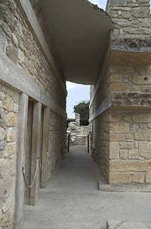 Knossos, Corridor