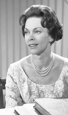 Käbi Laretti, pianistinde gift med Ingmar Bergman.
26-04-63.
6x6, jpeg, 300 dpi, size: 1 - 2 MB.
Printsize: 25 cm d6343301.jpg